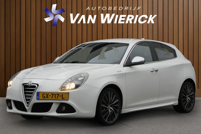 Alfa Romeo Giulietta (2013)