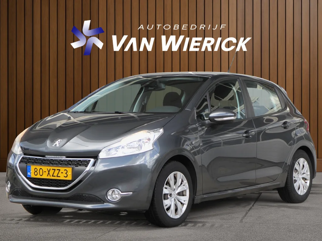 Peugeot 208 (2012) — foto 1
