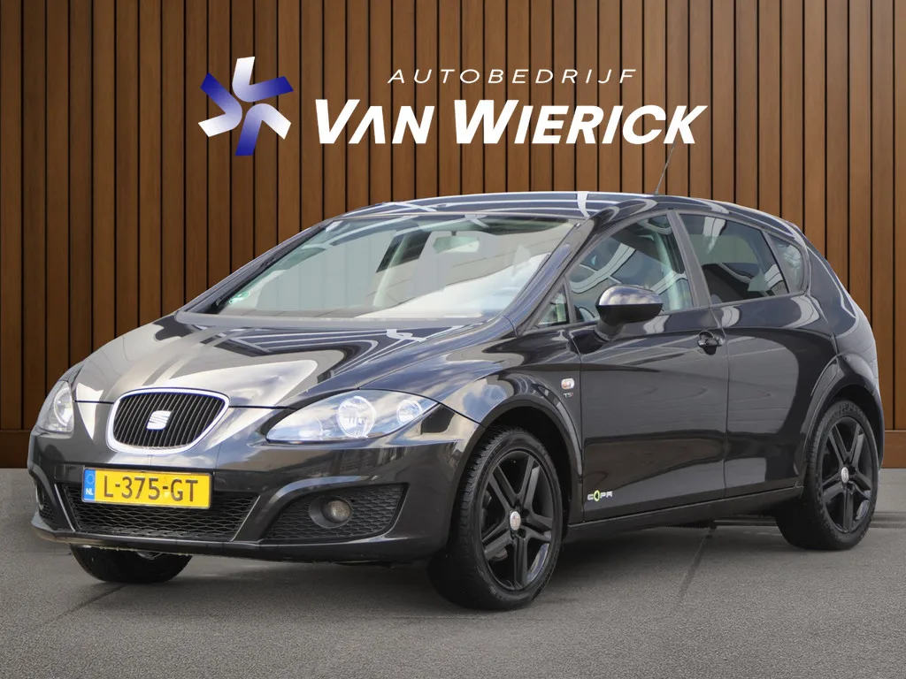 SEAT Leon (2011) — foto 1