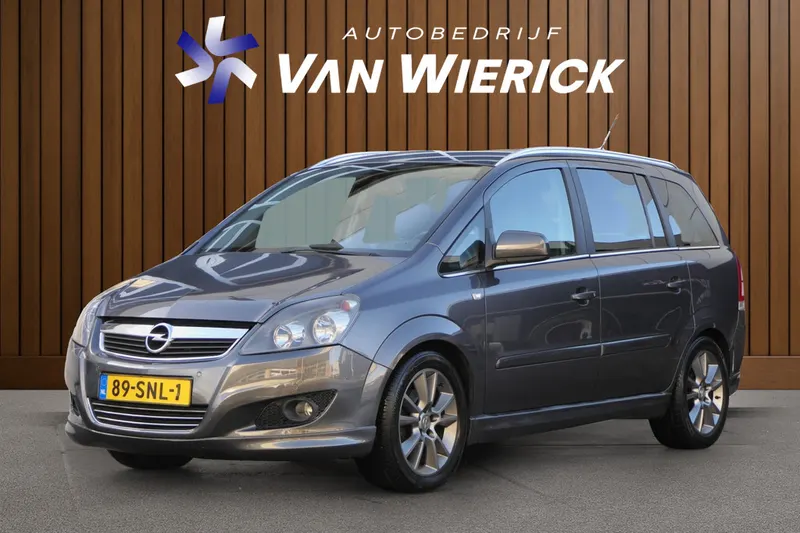 Opel Zafira (2011)