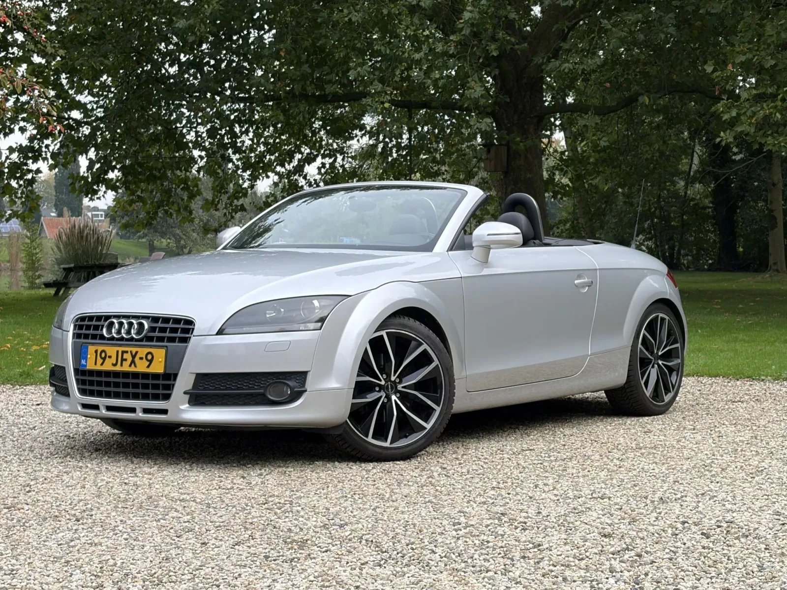 Audi TT (2008) — foto 1