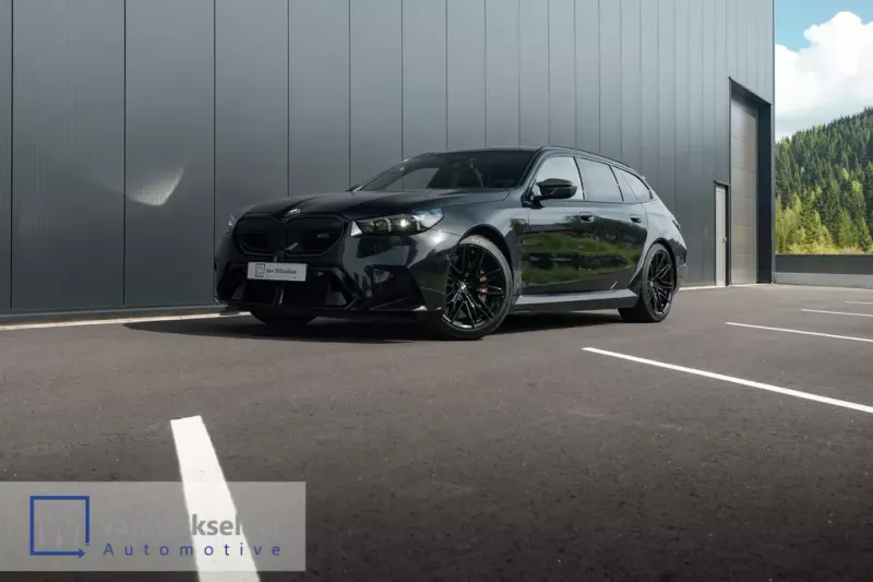BMW M5 (2025)
