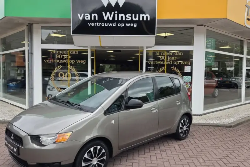 Mitsubishi Colt (2012)