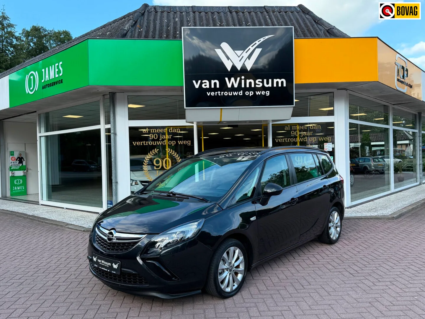 Opel Zafira Tourer (2013) — foto 1