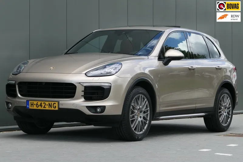 Porsche Cayenne (2016)