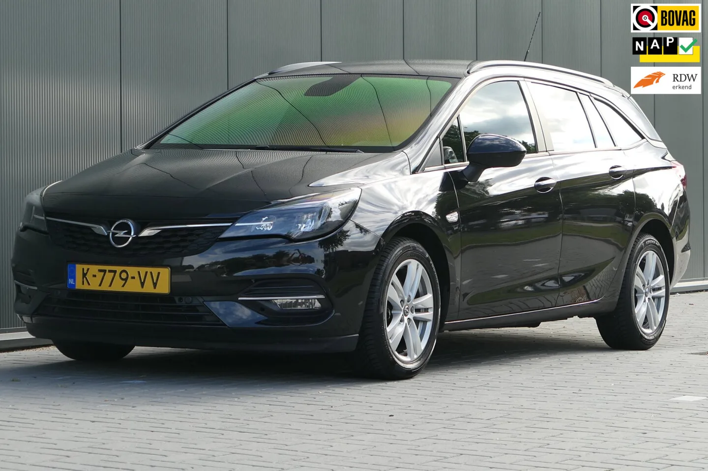 Opel Astra (2021) — foto 1