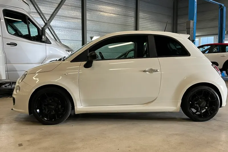 Fiat 500 (2015)