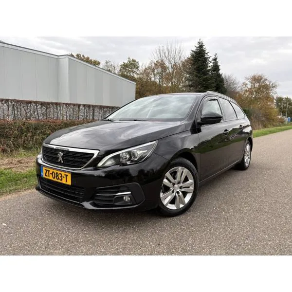 Peugeot 308 (2019) — foto 1