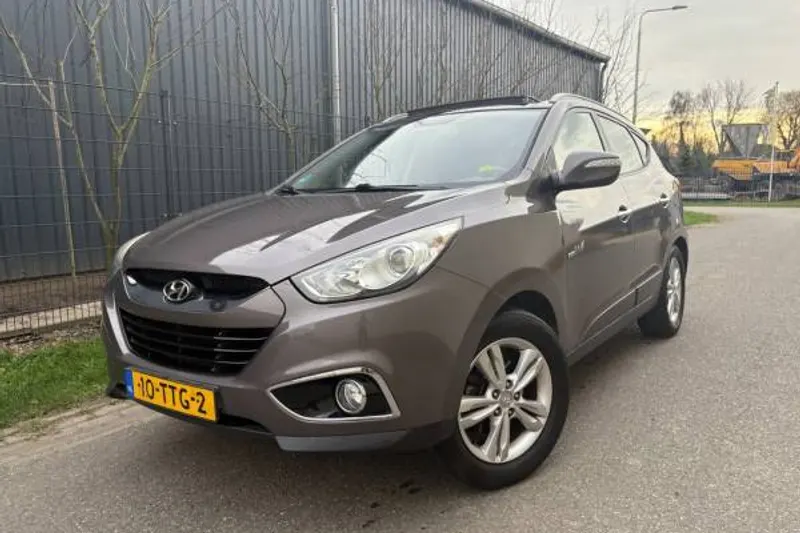Hyundai ix35 (2012)