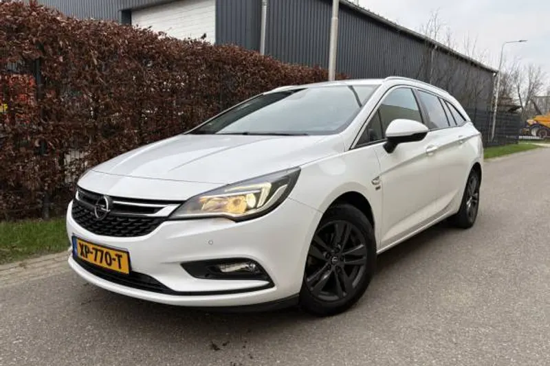 Opel Astra (2019)