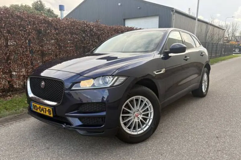 Jaguar F-Pace (2017)