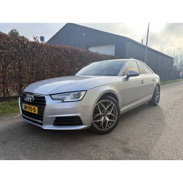Audi A4 (2016) — foto 1