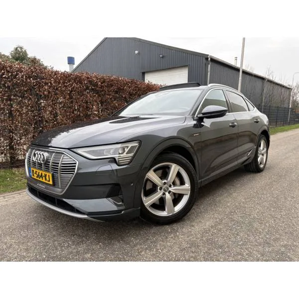 Audi e-tron (2020) — foto 1