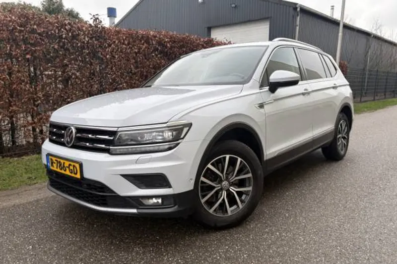 Volkswagen Tiguan (2018)