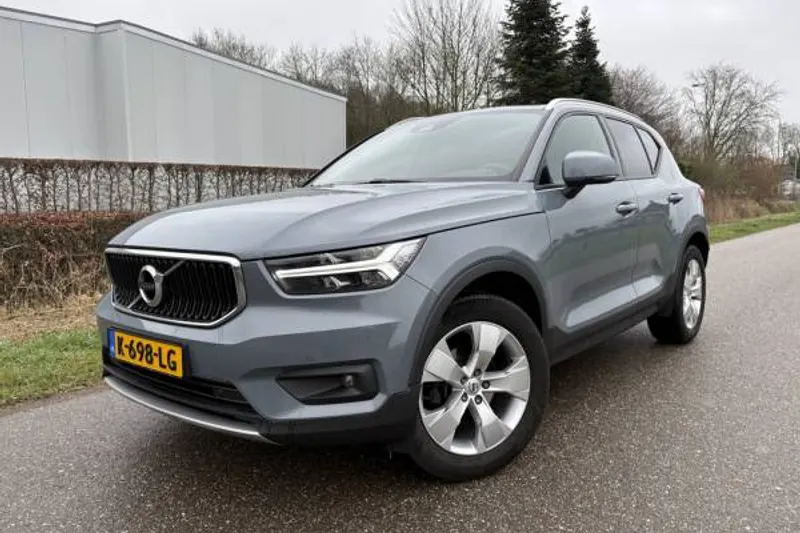 Volvo XC40 (2021)