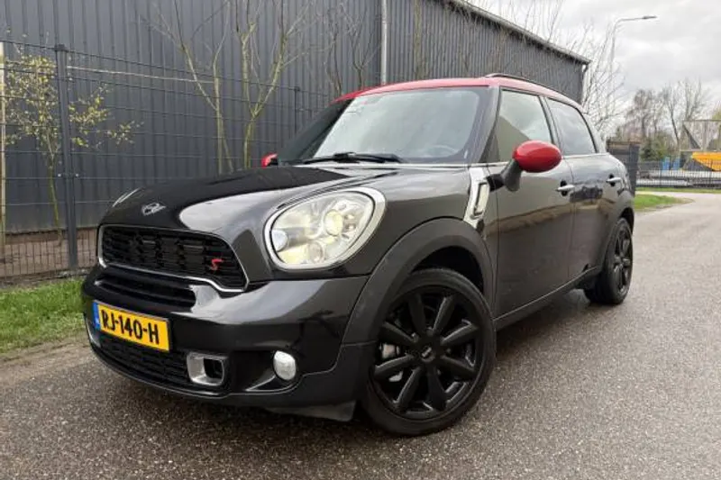 MINI Countryman (2011)