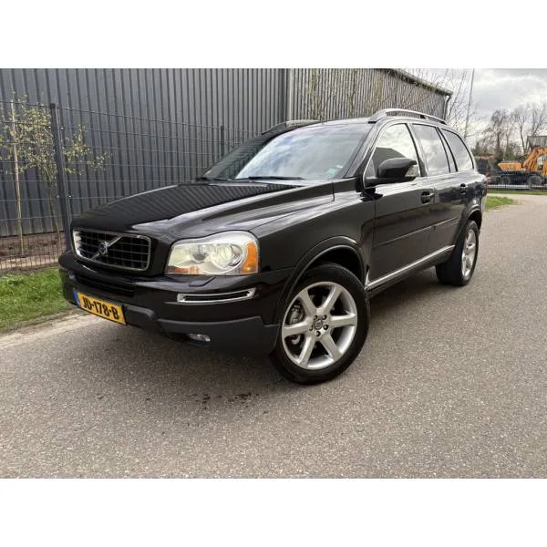 Volvo XC90 (2009) — foto 1