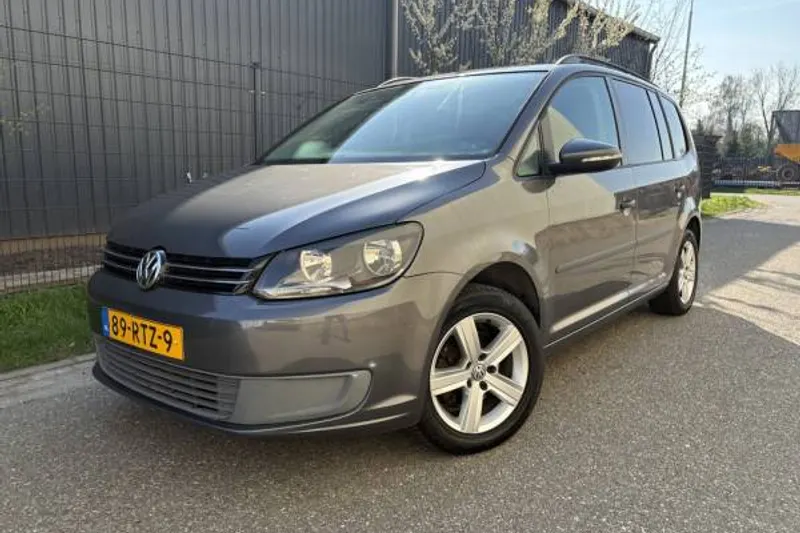 Volkswagen Touran (2011)