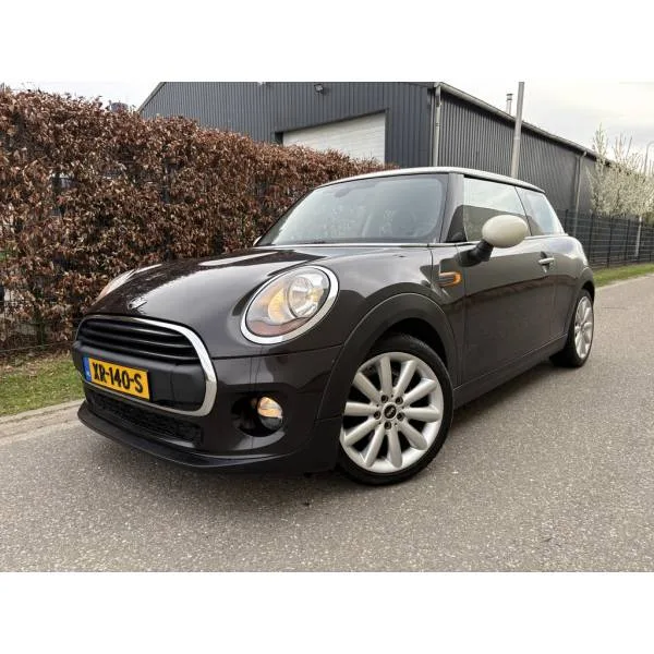 MINI One (2015) — foto 1