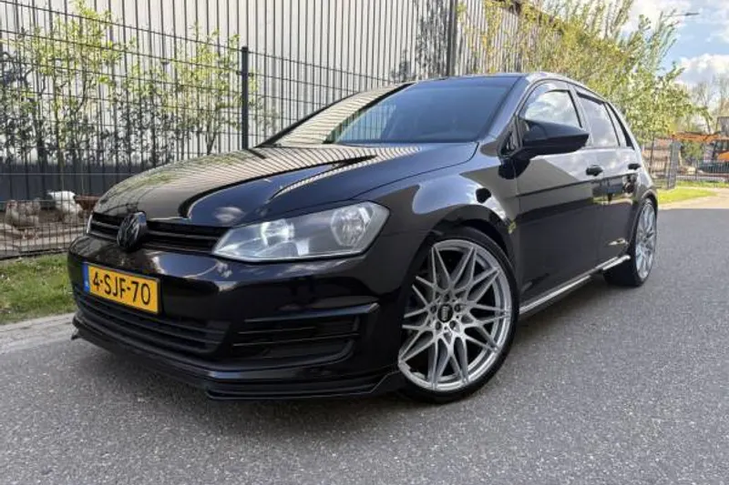 Volkswagen Golf (2013)