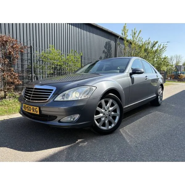 Mercedes-Benz S-Klasse (2006) — foto 1