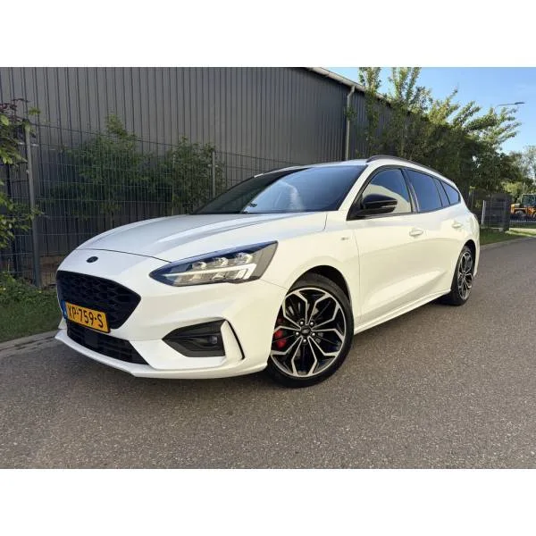 Ford Focus (2019) — foto 1