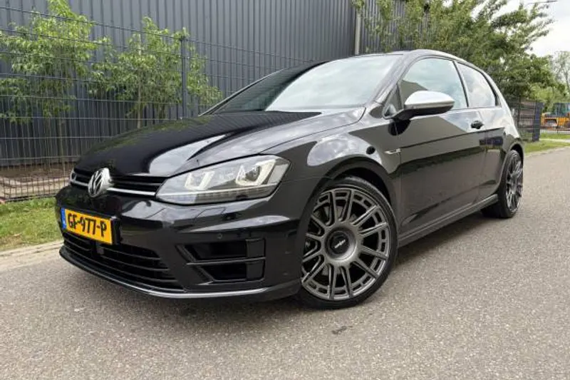 Volkswagen Golf (2015)