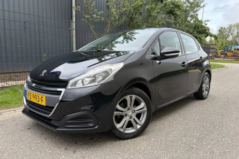 Peugeot 208 (2017)