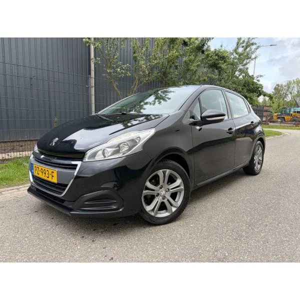 Peugeot 208 (2017) — foto 1
