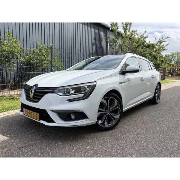 Renault Mégane (2017) — foto 1