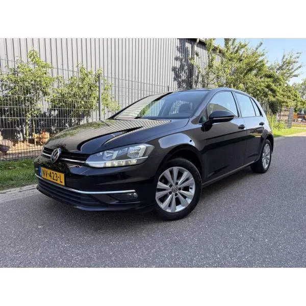 Volkswagen Golf (2017) — foto 1