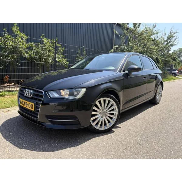 Audi A3 (2013) — foto 1