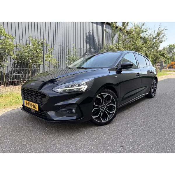 Ford Focus (2019) — foto 1