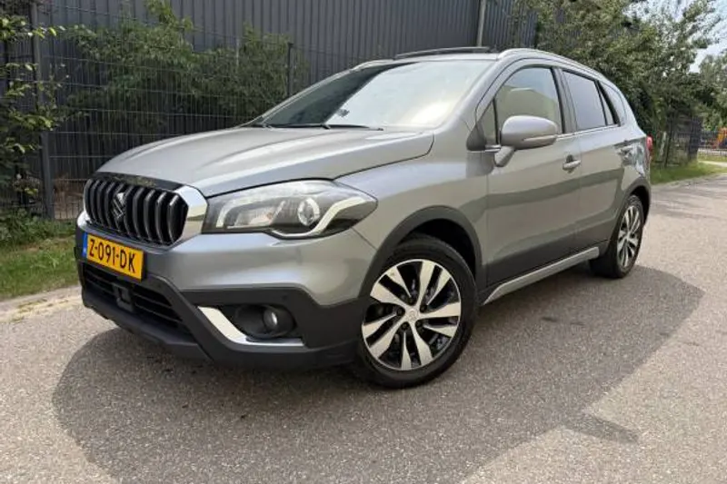 Suzuki S-Cross (2019)