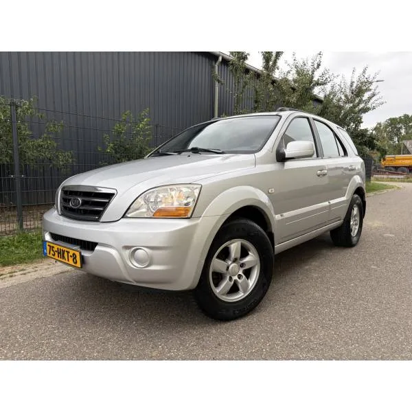 Kia Sorento (2009) — foto 1