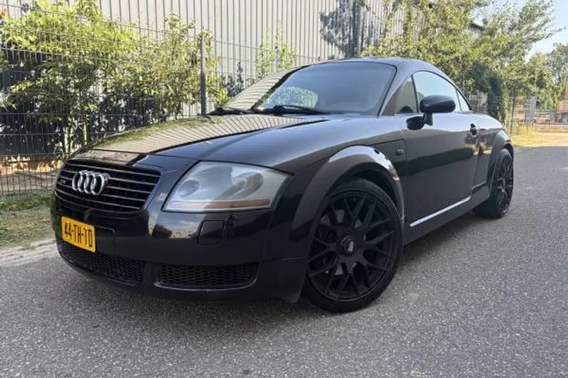 Audi TT (2002)