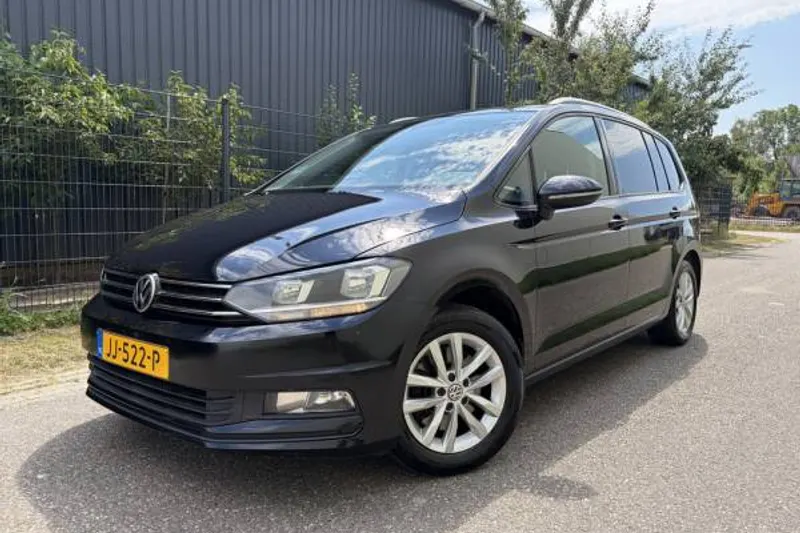 Volkswagen Touran (2016)