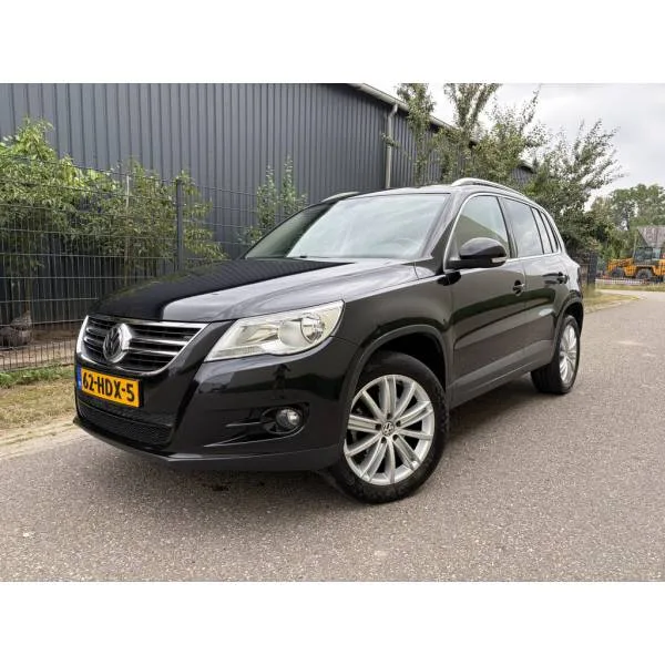 Volkswagen Tiguan (2008) — foto 1