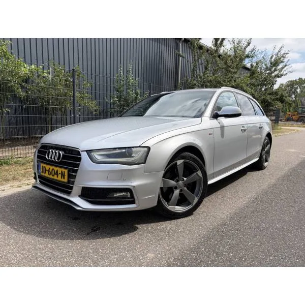 Audi A4 (2014) — foto 1