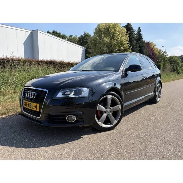 Audi A3 (2012) — foto 1