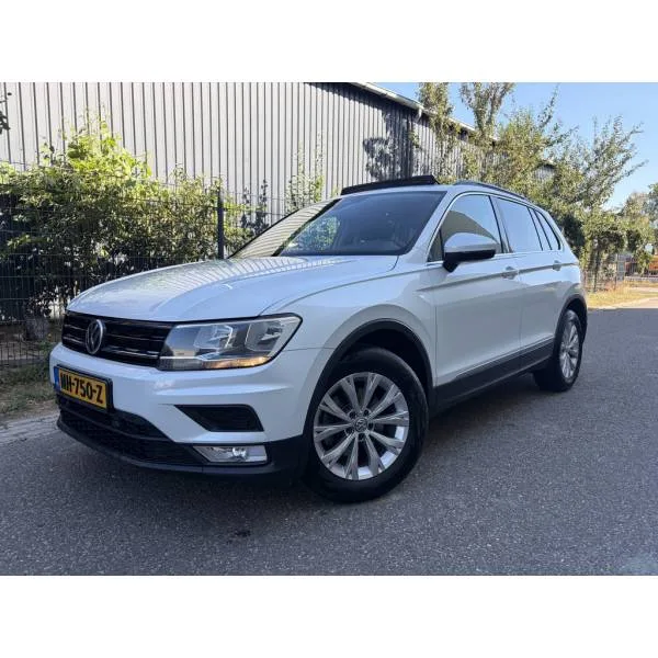 Volkswagen Tiguan (2017) — foto 1