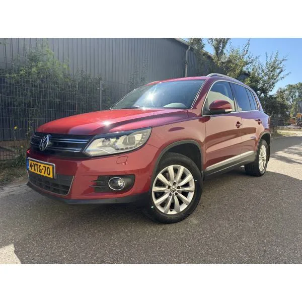 Volkswagen Tiguan (2011) — foto 1