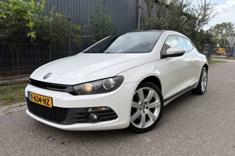 Volkswagen Scirocco (2010)
