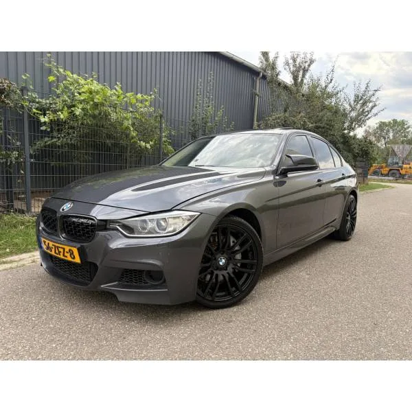 BMW 3-Serie (2012) — foto 1