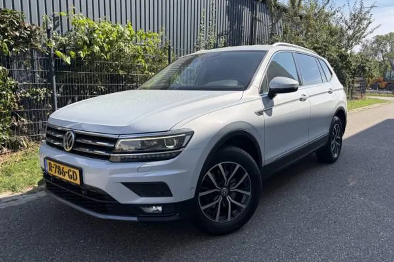 Volkswagen Tiguan (2018)