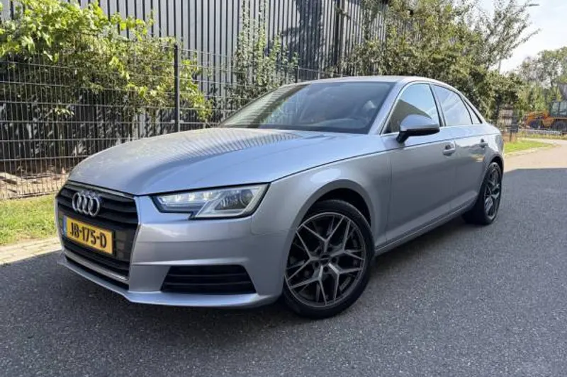 Audi A4 (2016)