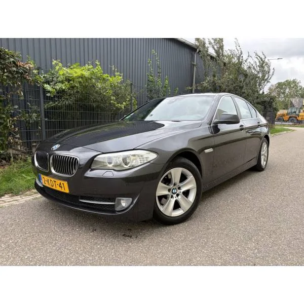 BMW 5-Serie (2013) — foto 1