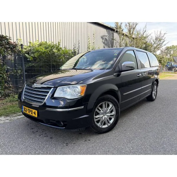 Chrysler Town & Country (2010) — foto 1