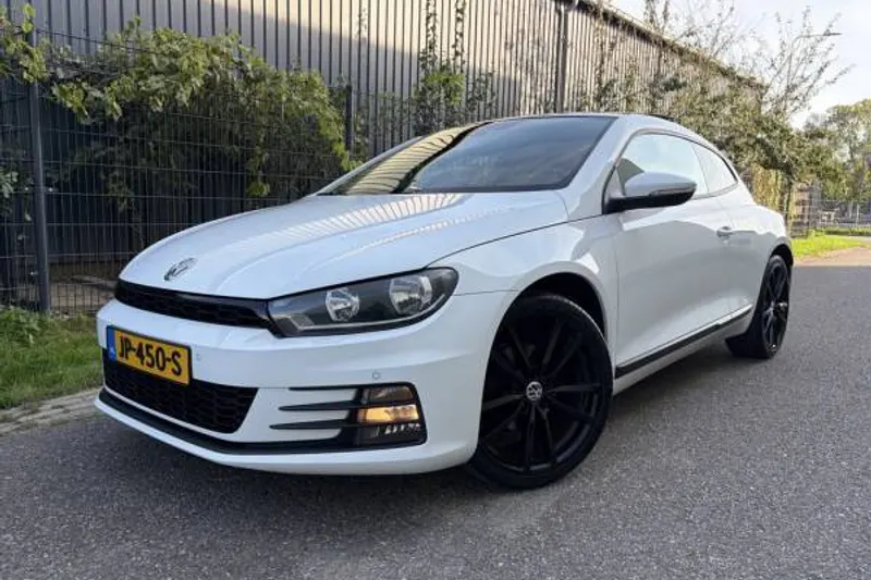 Volkswagen Scirocco (2015)