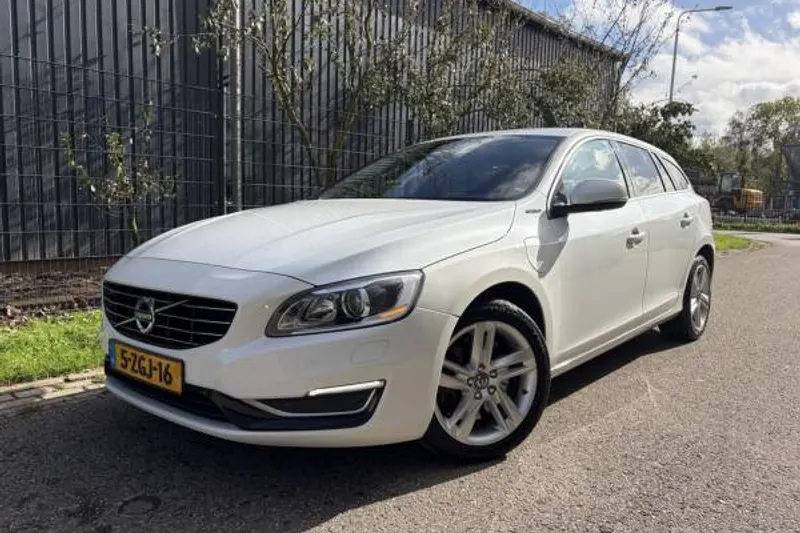 Volvo V60 (2015)
